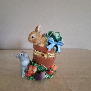 CWC Porcelain Box Easter Bunnies  Hinged Keepsake Hand Painted Decor NEW